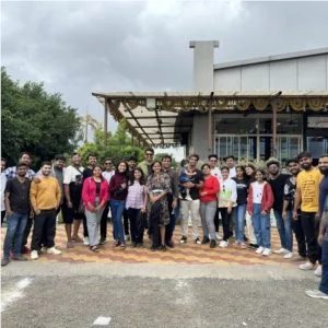 A large TechnoEdge team gathering outdoors